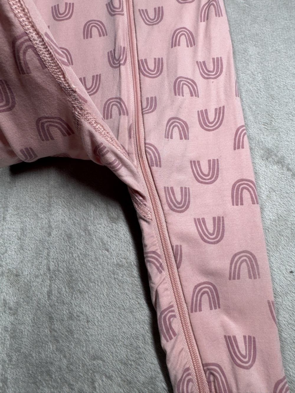 Hanna Andersson Layette Tencel Print Sleeper Blush Pink Rainbow Footie 12-18 M - Picture 4 of 16